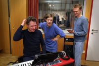 Michael Hinze, Jördis Trauer und Oscar Hoppe bei den Gesangsaufnahmen_v.l.n.r.